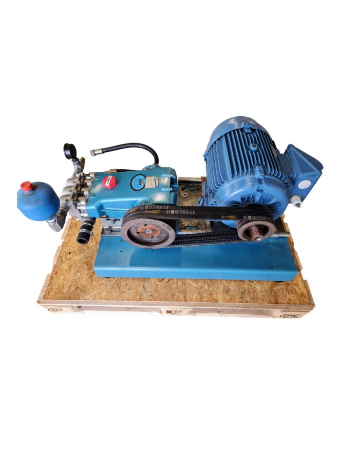 CAT PUMPS Hochdruck Pumpe mit W22 IE1 Drehstrommotor – Bild 4