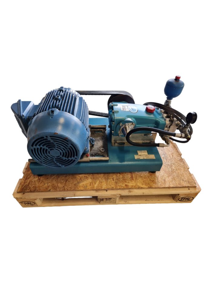 CAT PUMPS Hochdruck Pumpe mit W22 IE1 Drehstrommotor – Bild 3
