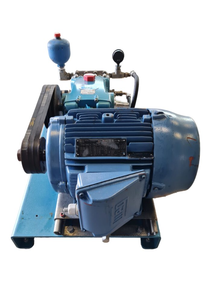 CAT PUMPS Hochdruck Pumpe mit W22 IE1 Drehstrommotor – Bild 6